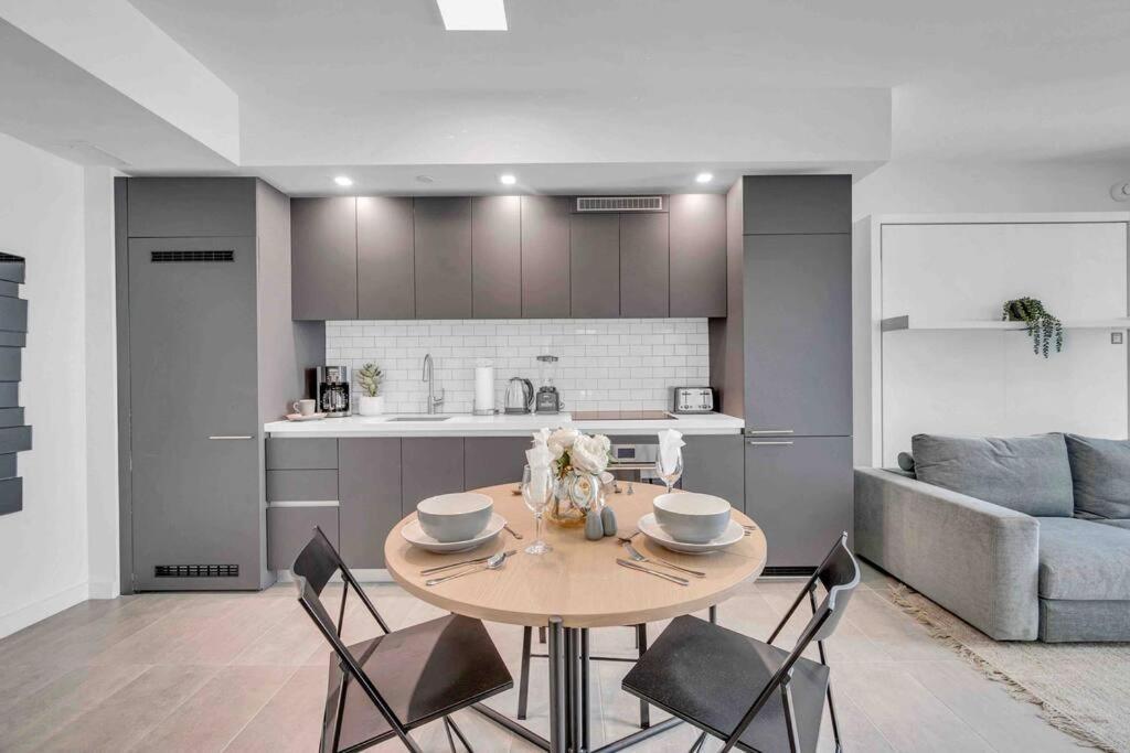 Appartement Breathtaking 1Br In The Heart Miami Extérieur photo