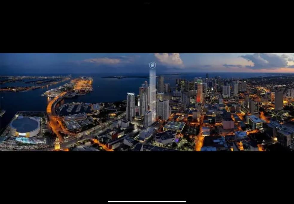 Appartement Breathtaking 1Br In The Heart Miami Extérieur photo
